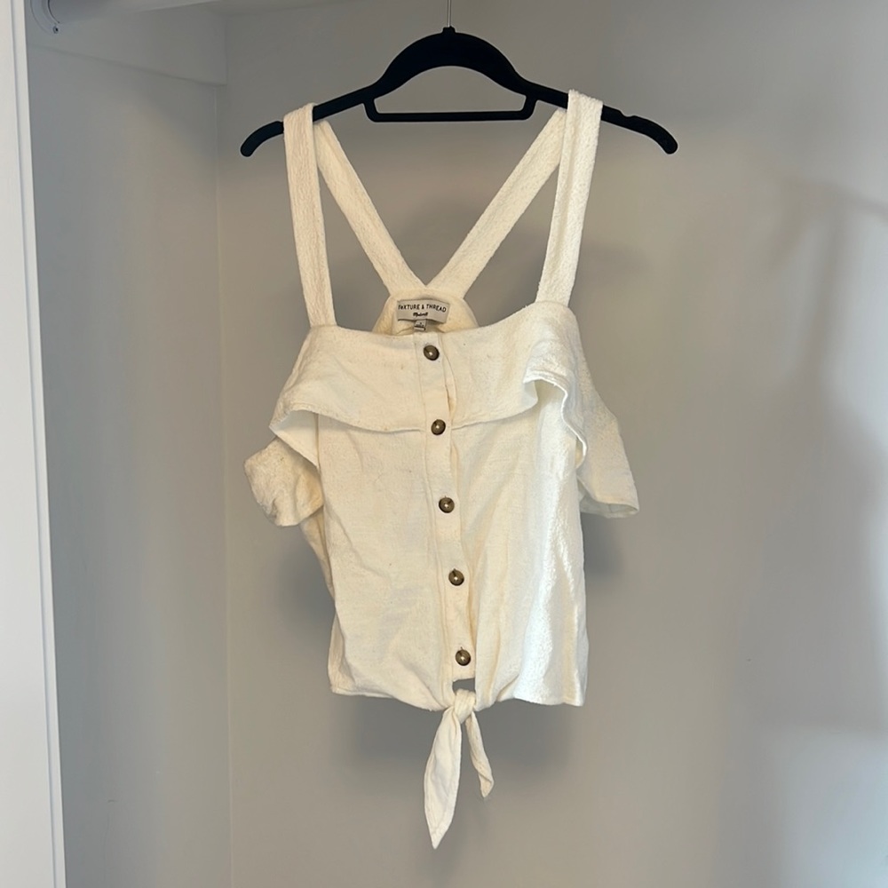 Texture & Thread x Madewell tanked crop top in size L, crosses in the back